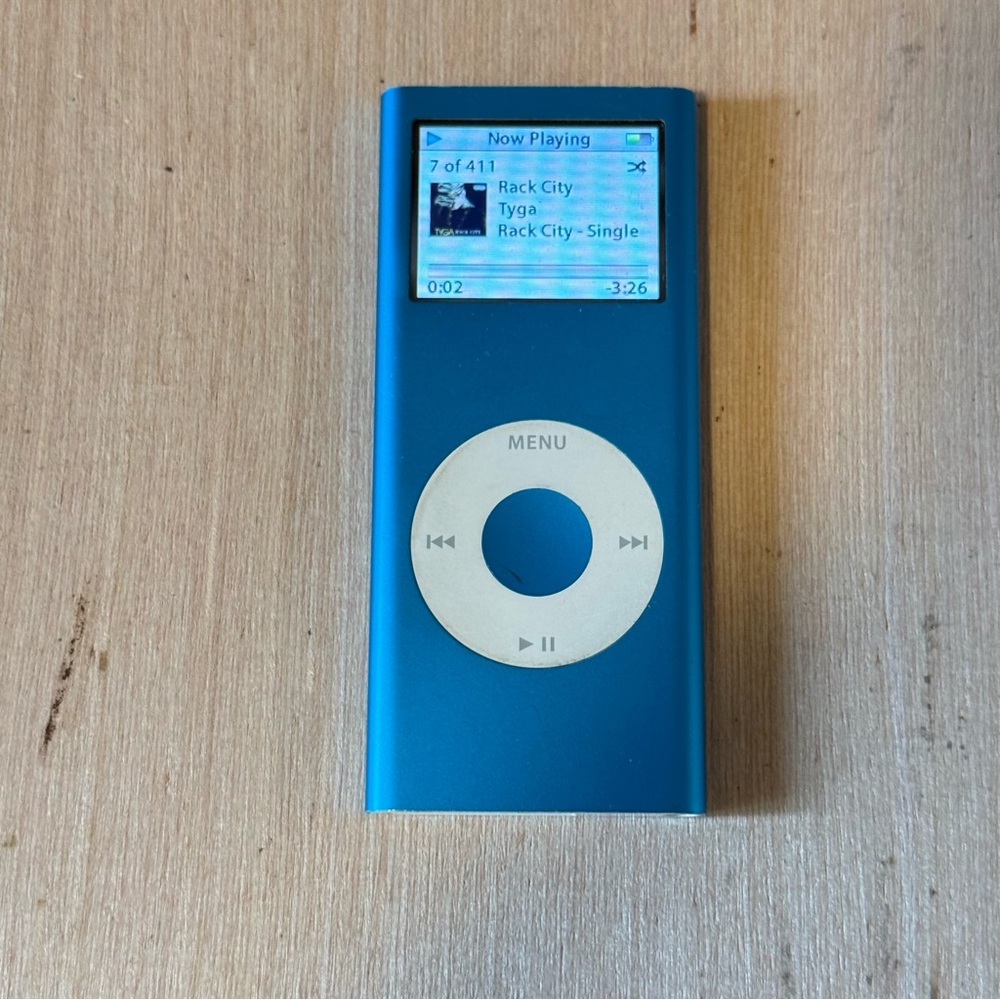 Apple iPod Nano 2ndGen 4GB Silver Model:A1199 Tested Good w/Charg 411 Songs-Read - Picture 10 of 14